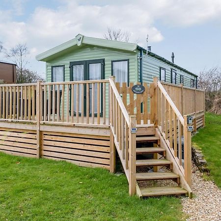 Docker Holiday Park Hotel Carnforth Eksteriør billede