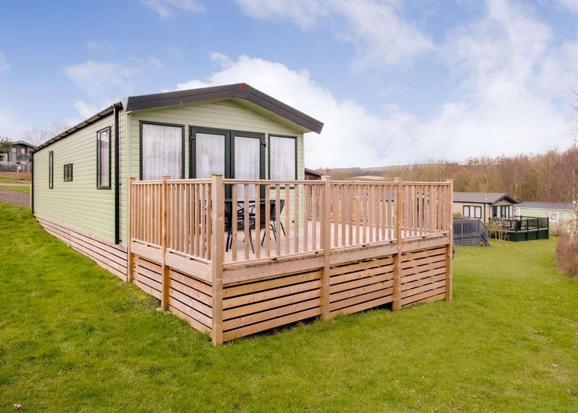 Docker Holiday Park Hotel Carnforth Eksteriør billede
